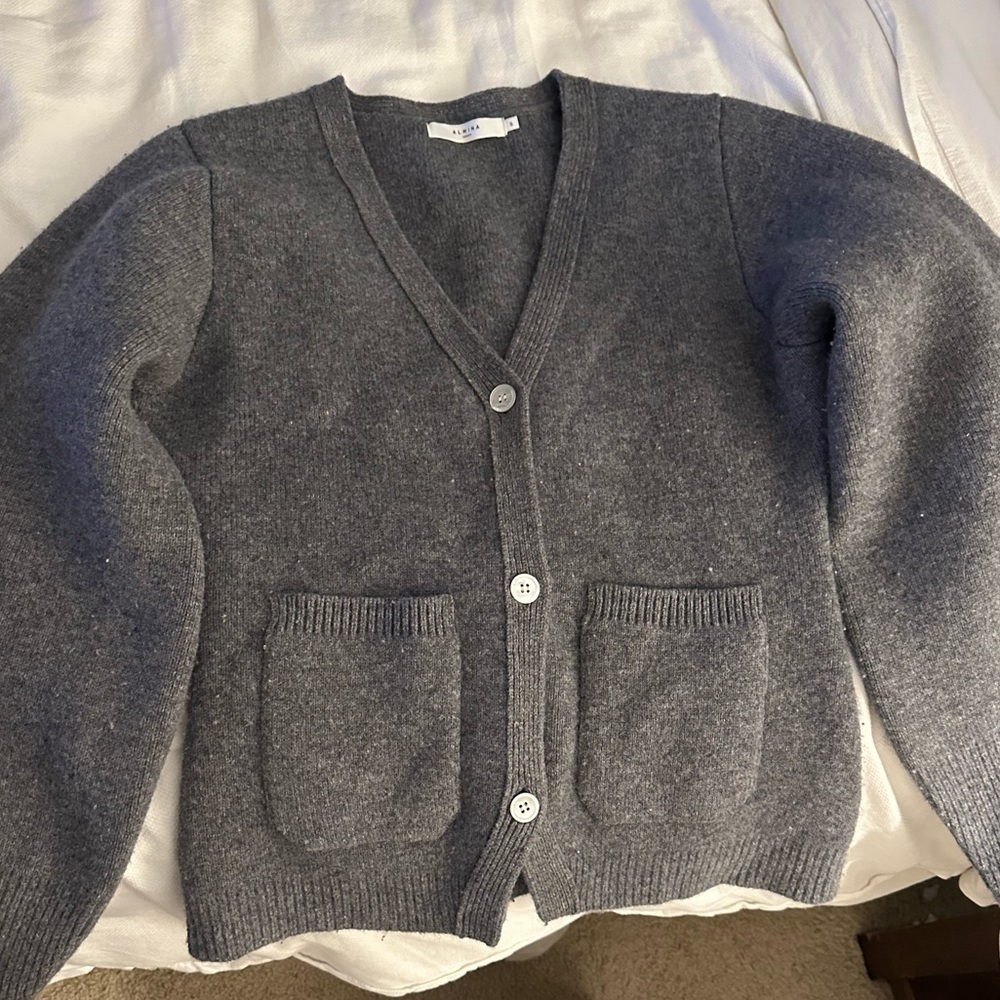 Almina Concept V Neck Cardigan